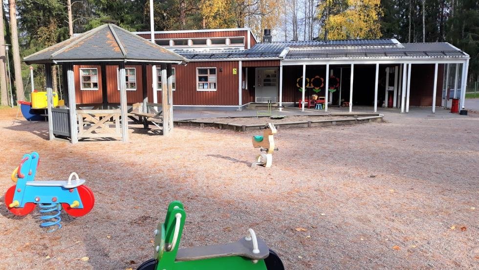 Vihertien asukaspuisto ja avoin kohtaamispaikka, Martinlaakso