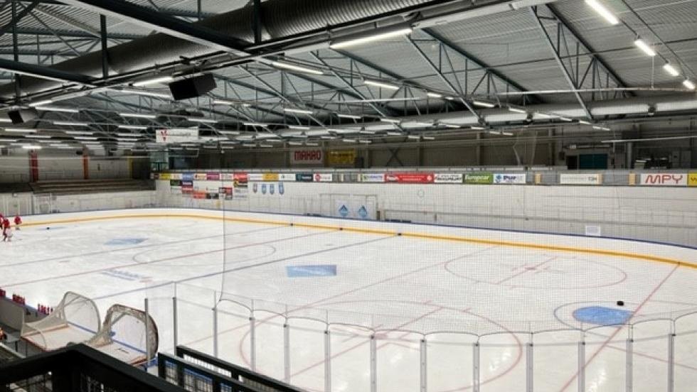 Myyrmäen jäähalli 1