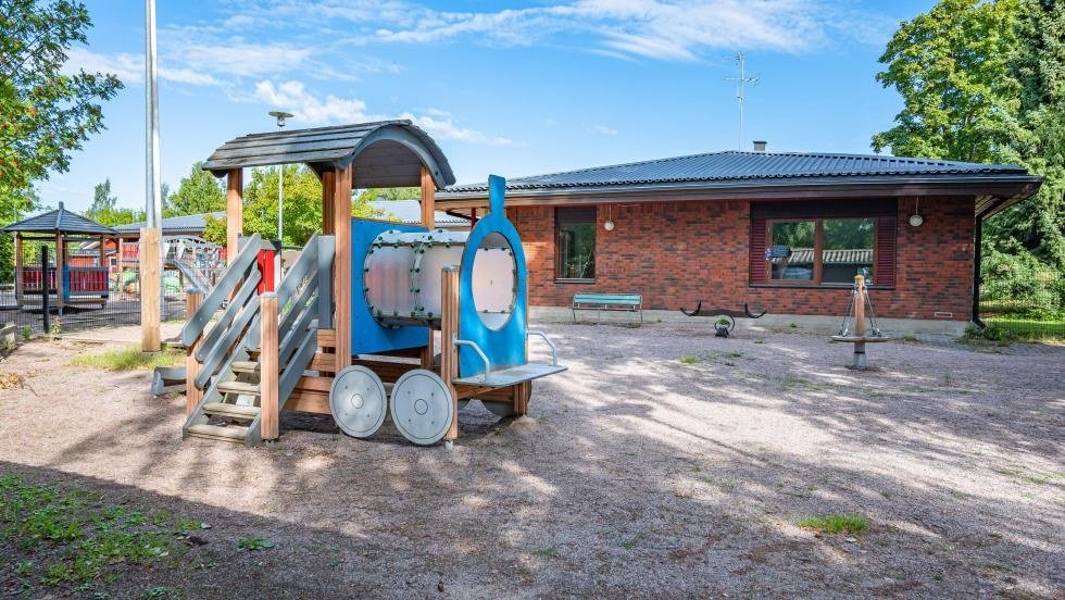 Yrttitien päiväkoti