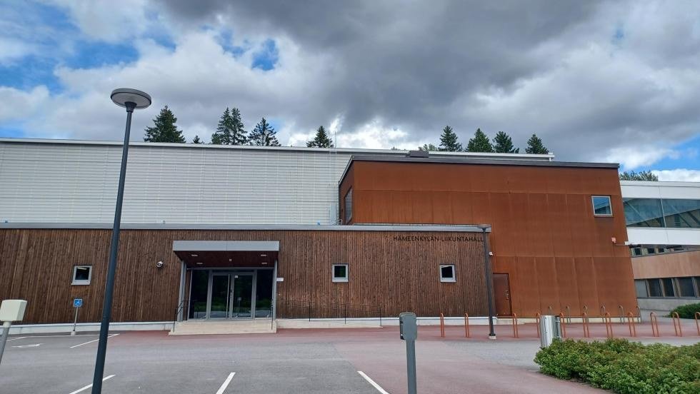 Hämeenkylän liikuntahalli