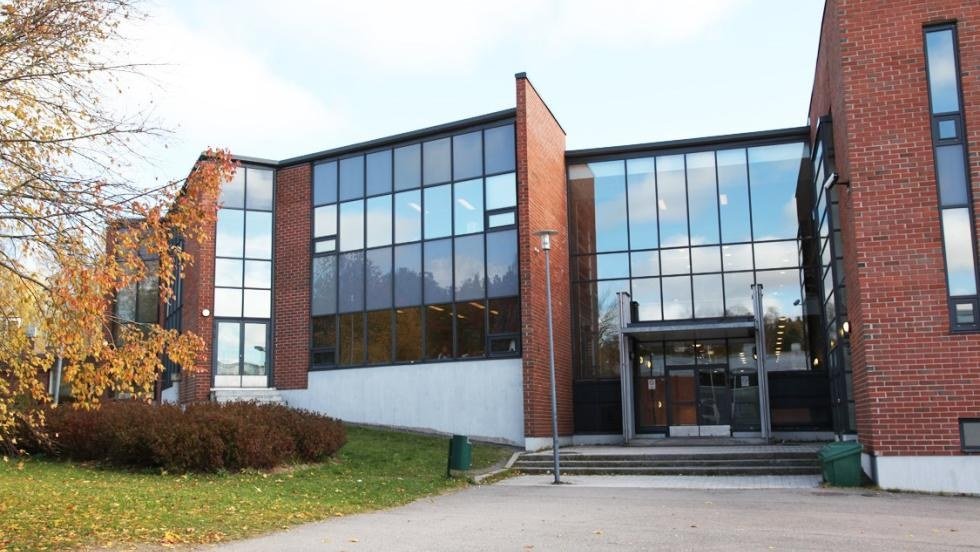 Aikuisten lukiokoulutus