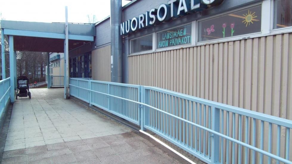 Avoin kohtaamispaikka Länsimäki