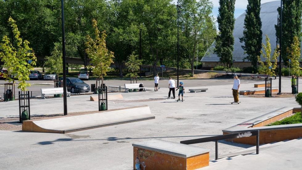 Myyrmäen skeittipaikka